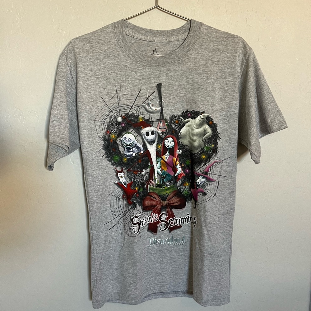 •Disneyland Season’s Screamings Nightmare Before Christmas T-Shirt•